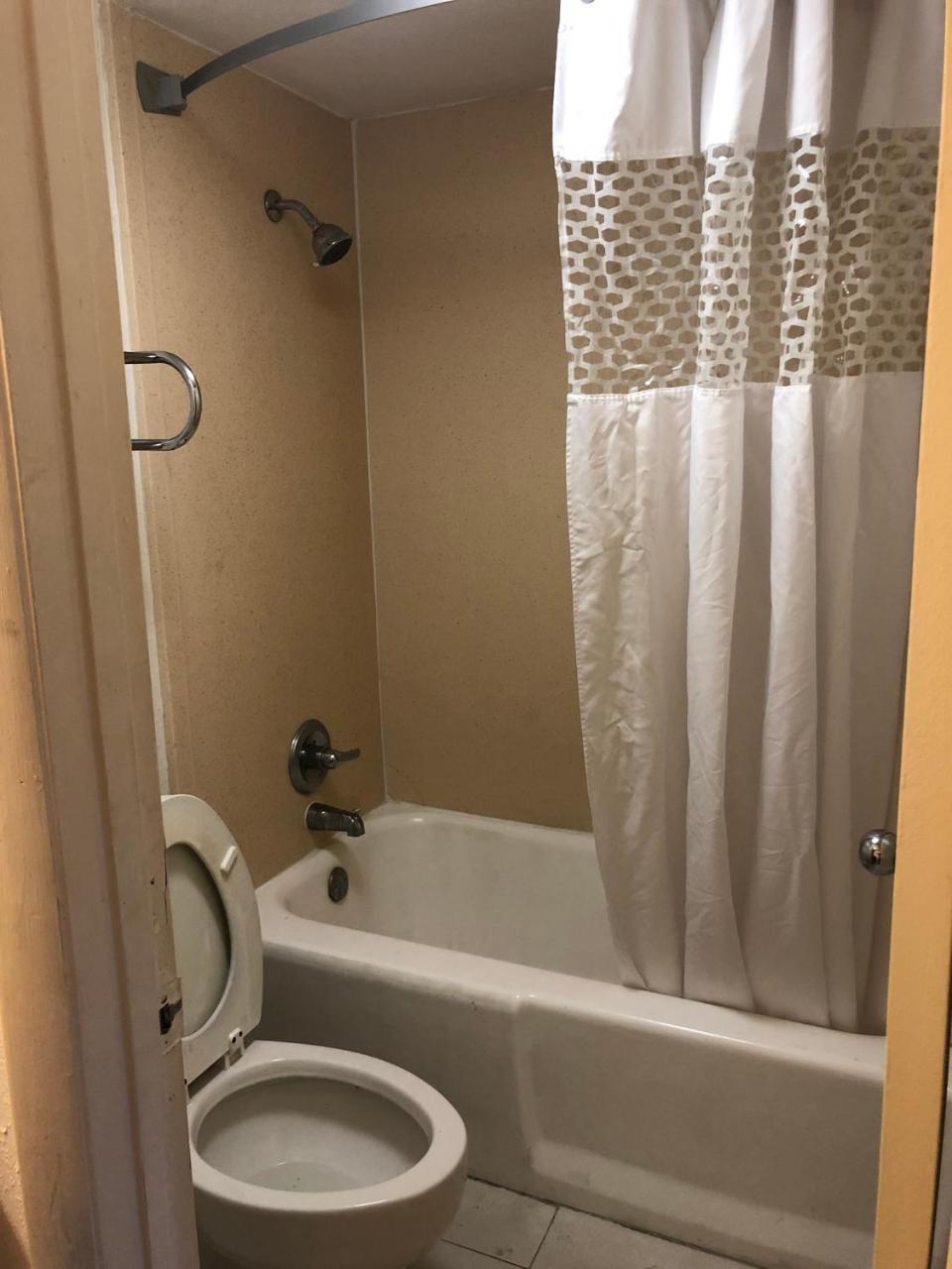 Executive Garden Titusville Hotel المظهر الخارجي الصورة